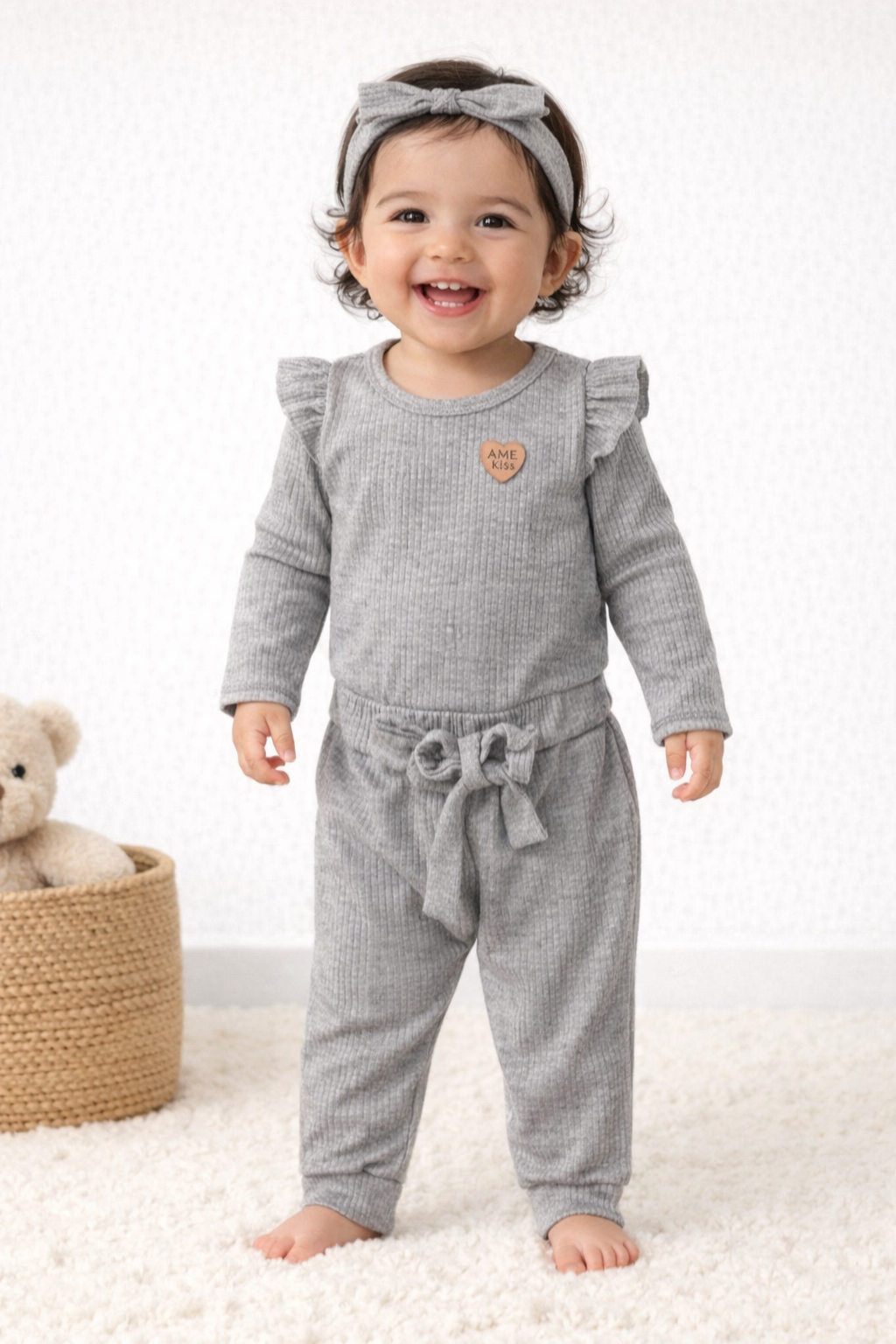 Conjunto Body, Calça e Faixa Canelado Ame Kids na cor Cinza