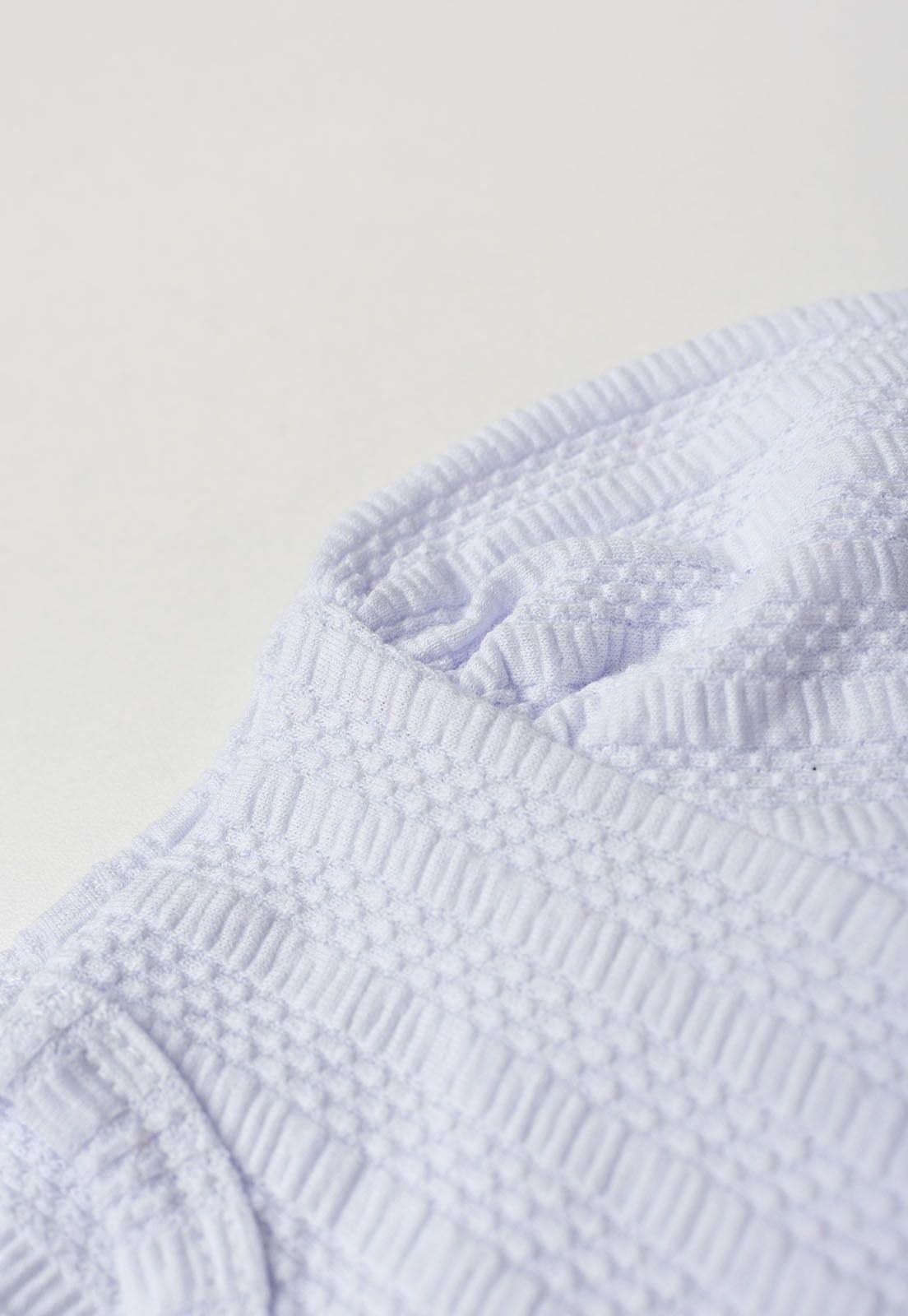 Detalhe: Textura em relevo do Conjunto Blusa e Cal&ccedil;a Sunset Ame Kids, cor Branco