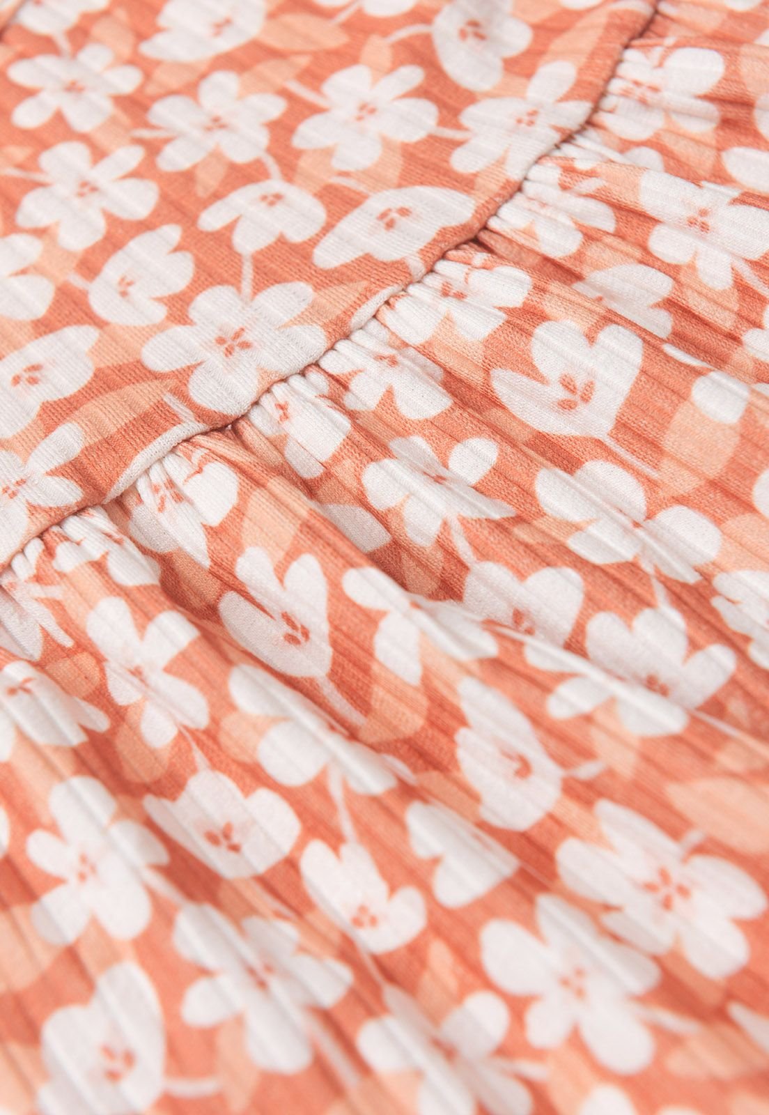 Detalhe: Franzido do Vestido Curto Canelado Estampado Ame Kids, cor Avel&atilde;