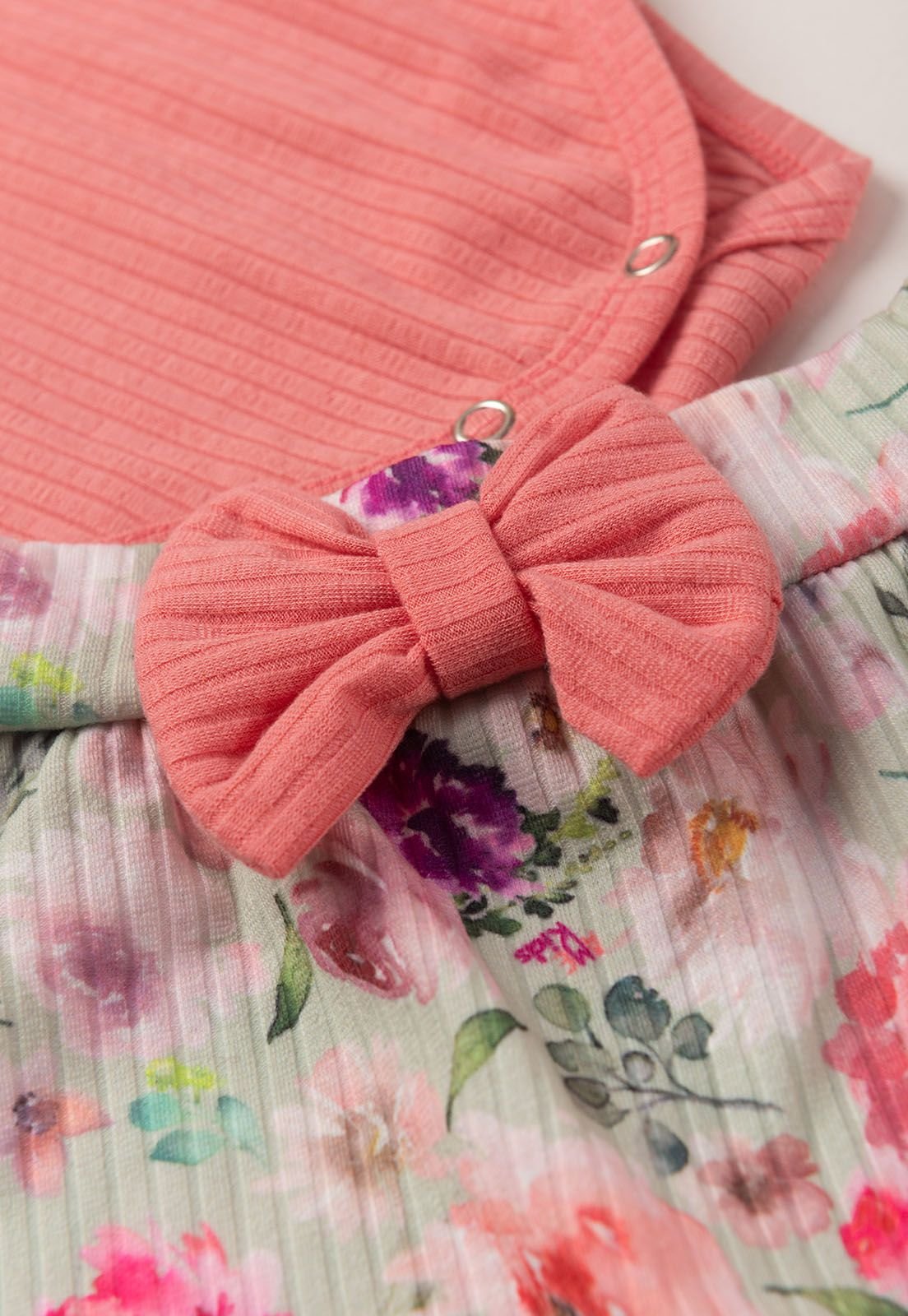 Detalhe: La&ccedil;o na cintura do Conjunto Body e Saia Ame Kids, cor P&ecirc;ssego